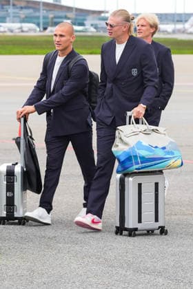 The charter flight with the Norwegian football team travels to the World Cup Gardermoen 20260602 The charter flight with the Norwegian football team travels to the World Cup from the GA terminal at Gardermoen Photo Lise Aserud NTB Gardermoen Norway EDITORIAL USE ONLY RESTRICTED USE FOR BETTING COMPANIES  Copyright: xLisexAserudxx xNTBx