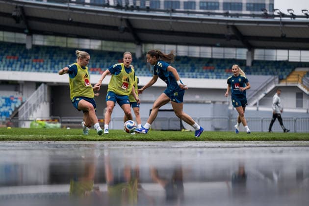 260602 Hanna Lundkvist, Anna Anvegard and Rosa Kafaji of the Swedish women s national football team during a training session on June 2, 2026 in Gothenburg Photo Mathias Bergeld BILDBYRAN code MB MB1378 fotboll football soccer fotball vm kval kval fifa womens world cup qualifier qualifier träning practice training sverige sweden dam bbeng women kvinner  Copyright: MATHIASxBERGELD BB260602MB005