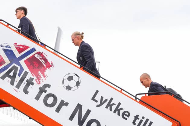 The charter flight with the Norwegian football team travels to the World Cup Gardermoen 20260602 The charter flight with the Norwegian football team travels to the World Cup from the GA terminal at Gardermoen Photo Lise Aserud NTB Gardermoen Norway EDITORIAL USE ONLY RESTRICTED USE FOR BETTING COMPANIES  Copyright: xLisexAserudxx xNTBx