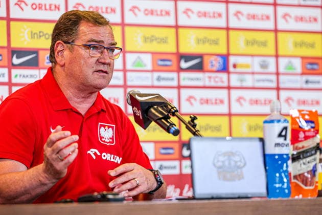 02.06 .2026 WARSZAWA, PGE NARODOWY PILKA NOZNA (FOOTBALL) ZGRUPOWANIE REPREZENTACJI POLSKI KONFERENCJA PRASOWA I TRENING REPREZENTACJI POLSKI NZ JAN URBAN SELEKCJONER REPREZENTACJI POLSKI FOTO LUKASZ GROCHALA CYFRASPORT NEWSPIX.PL --- newspix.pl 
