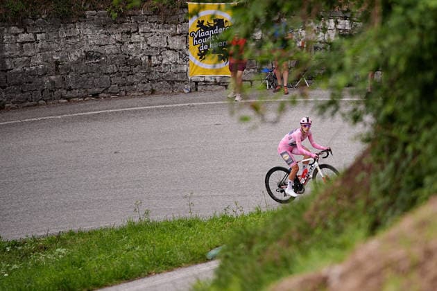 Italy™s Elisa Balsamo of Lidl - Trek™s (Pink jersey) during Stage 4, an individual time trial, of the Giro d™Italia Women, from Belluno to Nevegal, Italy - Tuesday June 2, 2026  Copyright: xMarcoxAlpozzix xLaPressex