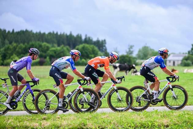 Tour de Wallonie 2026 Stage 2 LIBRAMONT-CHEVIGNY, BELGIUM - JUNE 02 : Marit Arne (BEL) of Red Bull - BORA - Hansgrohe, Meeus Jordi (BEL) of Red Bull - BORA - Hansgrohe, Pithie Laurence (NZL) of Red Bull - BORA - Hansgrohe, Porter Rudy (AUS) of Team Jayco AlUla in action during stage 2 of the 47th edition of Ethias Tour de Wallonie an UCI ProSeries 2.Pro cycling road race stage for Men Elite of 192.1 km with start in Jodoigne and finish in Libramont-Chevigny on June 2, 2026 in Libramont-Chevigny, Belgium, 02 06 2026 ( Motordriver Pieter Van Herzele - Libramont-Chevigny Belgium  Copyright: xVincentxKalutx