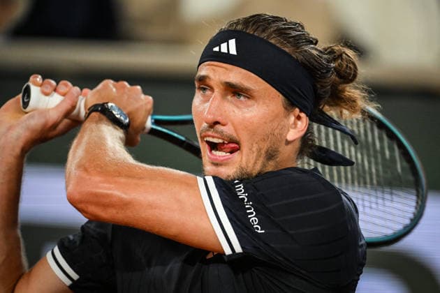 June 2, 2026, Paris, France, France: Alexander ZVEREV of Germany during the tenth day of the Roland-Garros 2026, French Open 2026, Grand Slam tennis tournament at Roland-Garros Stadium on June 02, 2026 in Paris, France. Paris France - ZUMAm308 20260602_zsp_m308_030 Copyright: xMatthieuxMirvillex