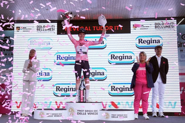 Netherlands™s Anna van der Breggen of Team SD Worx - Protime™s winner of the stage during Stage 4, an individual time trial, of the Giro d™Italia Women, from Belluno to Nevegal, Italy - Tuesday June 2, 2026  Copyright: xDavidexSpada LaPressex