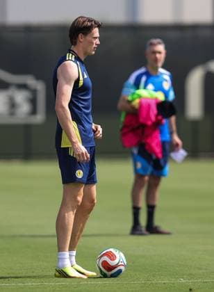 Scott McTominay during a training session Scotland Training and press conference, PK, Pressekonferenz 2026 FIFA World Cup, WM, Weltmeisterschaft, Fussball Football, Florida Blue Training Centre, Florida, USA - 02 Jun 2026Florida Florida Blue Training Centre United States of America EDITORIAL USE ONLY No use with unauthorised audio, video, data, fixture lists, club league logos or live services. Online in-match use limited to 120 images, no video emulation. No use in betting, games or single club league player publications.  Copyright: xChrisxArjoon Shutterstockx 16906919l