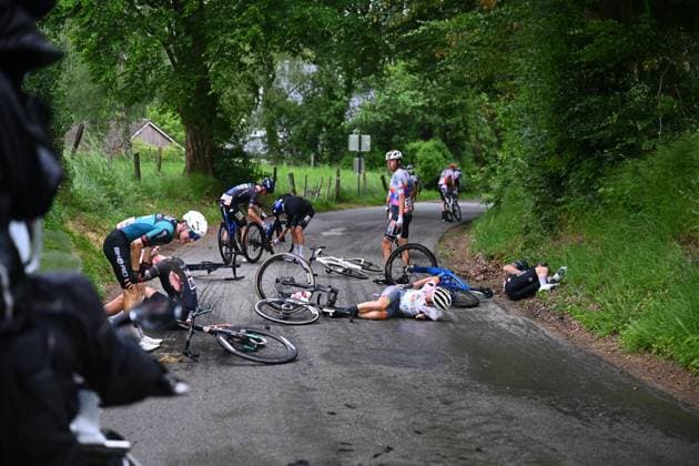Tour de Wallonie 2026 Stage 2 LIBRAMONT-CHEVIGNY, BELGIUM - JUNE 02 : during stage 2 of the 47th edition of Ethias Tour de Wallonie an UCI ProSeries 2.Pro cycling road race stage for Men Elite of 192.1 km with start in Jodoigne and finish in Libramont-Chevigny on June 2, 2026 in Libramont-Chevigny, Belgium, 02 06 2026 ( Motordriver Pieter Van Herzele - Libramont-Chevigny Belgium  Copyright: xVincentxKalutx