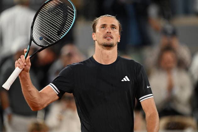 2026 French Open, Roland-Garros - Day 10 PARIS, FRANCE - JUNE 02: Alexander Zverev of Germany celebrates victory after Men s Singles quarter-final match against Rafael Jodar (not seen) of Spain on Day Ten of the 2026 French Open at Roland Garros in Paris, France, on June 02, 2026, Mustafa Yalcin Anadolu Paris France. Editorial use only. Please get in touch for any other usage.  Copyright: x2026xAnadoluxMustafaxYalcinx