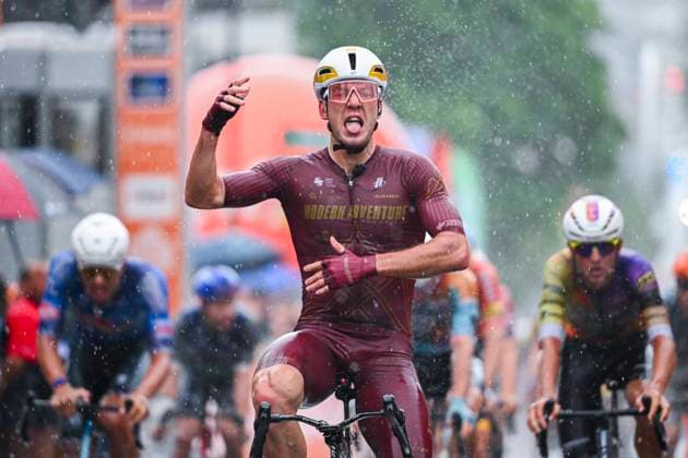 Tour de Wallonie 2026 Stage 2 LIBRAMONT-CHEVIGNY, BELGIUM - JUNE 02 : Oliver Ben (NZL) of Modern Adventure Pro Cycling celebrating his victory during stage 2 of the 47th edition of Ethias Tour de Wallonie an UCI ProSeries 2.Pro cycling road race stage for Men Elite of 192.1 km with start in Jodoigne and finish in Libramont-Chevigny on June 2, 2026 in Libramont-Chevigny, Belgium, 02 06 2026 ( Motordriver Pieter Van Herzele - Libramont-Chevigny Belgium  Copyright: xVincentxKalutx