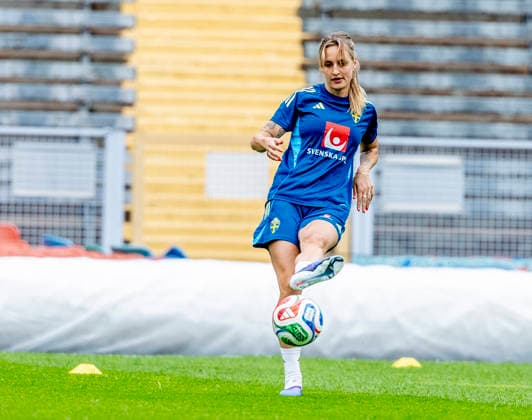 GOTHENBURG, SWEDEN 20260602 Nathalie Björn during Tuesday s training with the women s national team at Ullevi ahead of the upcoming World Cup qualifier against Denmark GÖTEBORG SWEDEN x9200x  Copyright: xAdamxIhse TTx THE WOMEN S NATIONAL TEAM TRAINS IN GOTHENBURG BEFORE THE WORLD CUP QUALIFYING
