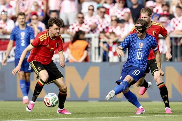 Belgium s Maxim De Cuyper and Croatia s Luka Modric fight for the ball during a friendly soccer game between Croatia and Belgian national soccer team Red Devils, in Rijeka, Croatia, on Tuesday 02 June 2026, part of the preparations for the 2026 FIFA World Cup, WM, Weltmeisterschaft, Fussball BRUNOxFAHY  x175753328x