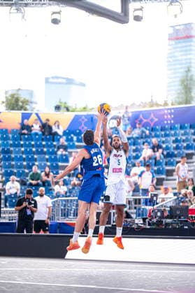 Warszawa 02.06.2026. 3x3 Basketball World Cup Day 2 in Warsaw, Poland. Puerto Rico - France match --- Mistrzostwa Swiata w koszykowce 3x3 Dzien 2 w Warszawie. Mecz Portoryko - Francja Persons Shown : Jules Rambaut Leandro Allende Fot. Kai Taller Arena Akcji NEWSPIX.PL --- newspix.pl 