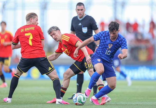 Croatia v Belgium - International Friendly, Länderspiel, Nationalmannschaft RIJEKA, CROATIA - JUNE 2: Kevin De Bruyne, Alexis Saelemaekers of Belgium in action with Martin Baturina of Croatia during the international friendly match between Croatia and Belgium at Stadion HNK Rijeka on June 2, 2026 in Rijeka, Croatia.  NelxPavletic PIXSELL