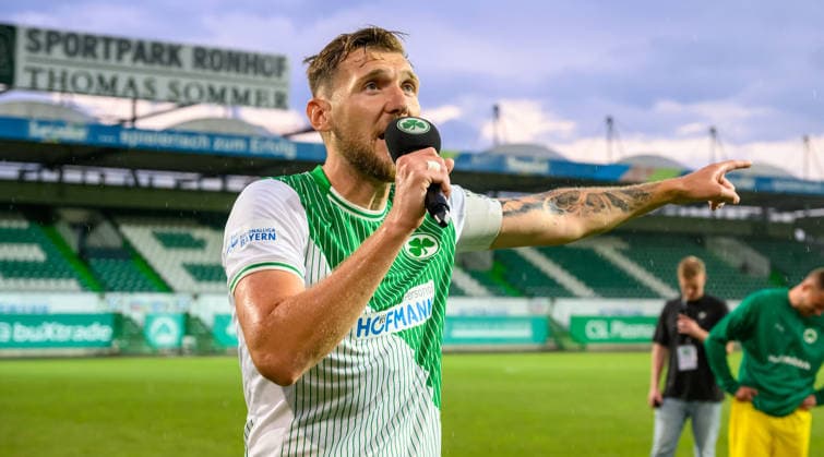02 06 2026 Soccer season 2025 2026 Relegation Oberliga Bayern Bayernliga Regionalliga SpVgg Greuther Fürth II ASV Cham xwoxzix Yannick Scholz 14, SpVgg Greuther Fürth II after the end of the match