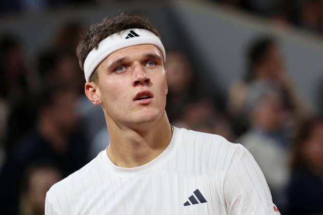 TENNIS : Roland Garros 2026 - 02 06 2026 Jakub Mensik (CZE) Vs Joao Fonseca (BRA) ParisFrance  Copyright: xMichaelxBaucherx