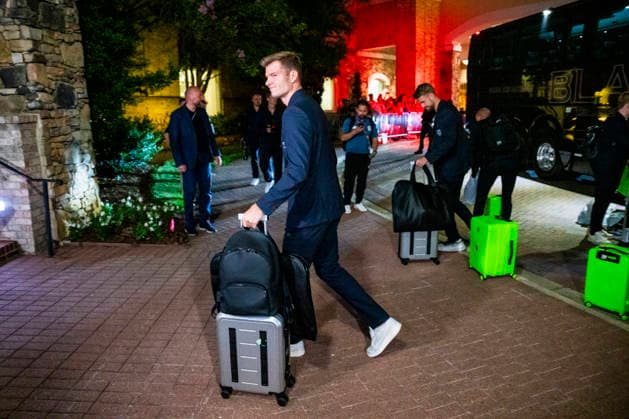 Football World Cup 2026 Greensboro , USA 20260602 Norways Alexander Sorloth arrives at the hotel in Greensboro Photo Fredrik Varfjell NTB Greensboro USA EDITORIAL USE ONLY RESTRICTED USE FOR BETTING COMPANIES  Copyright: xFredrikxVarfjellx xNTBx