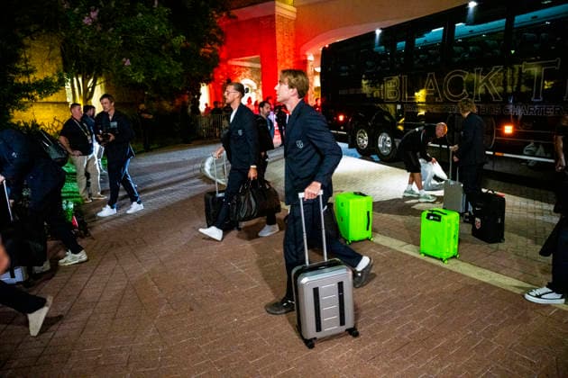 Football World Cup 2026 Greensboro , USA 20260602 Norways goalkeeper orjan Haskjold Nyland and Kristian Thorstvedt arrive at the hotel in Greensboro Photo Fredrik Varfjell NTB Greensboro USA EDITORIAL USE ONLY RESTRICTED USE FOR BETTING COMPANIES  Copyright: xFredrikxVarfjellx xNTBx