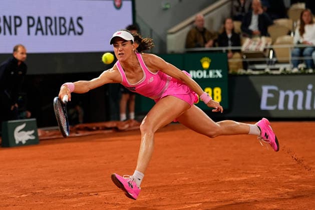 (260603) -- PARIS, June 3, 2026 -- Sorana Cirstea hits a return during the women s singles quarterfinal match between Mirra Andreeva of Russia and Sorana Cirstea of Romania at the French Open tennis tournament at Roland Garros, Paris, France, June 2, 2026. (Photo by Xinhua) (SP)FRANCE-PARIS-TENNIS-FRENCH OPEN-WOMEN S SINGLES-QUARTERFINAL GlennxGervot 