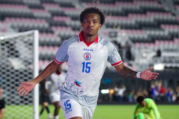 FT LAUDERDALE, FL - JUNE 2: Haiti forward Ruben Providence (15) celebrates a goal scored during the International Friendly, Länderspiel, Nationalmannschaft game between Haiti and New Zealand at Chase Stadium on June 2, 2026 in Fort Lauderdale,Florida.(Photo by Chris Arjoon Icon Sportswire) SOCCER: JUN 02 Haiti vs New Zealand EDITORIAL USE ONLY Icon2602060010003