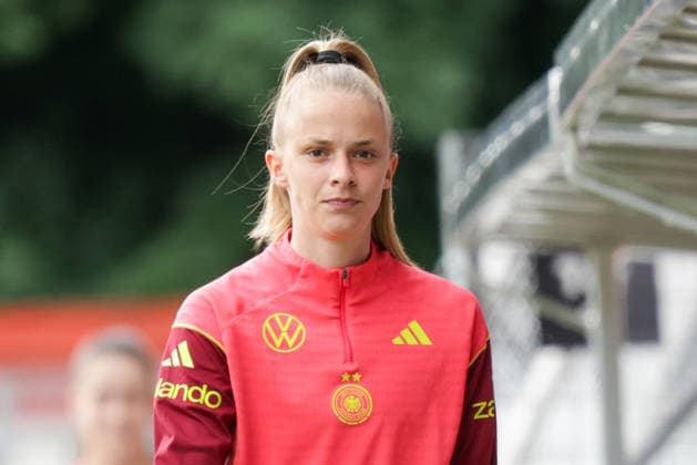 03 06 2026, xgrfx, Football DFB Media Dates, German Womens National Team Training v l Vivien Endemann German Womens National Team DFL DFB REGULATIONS PROHIBIT ANY USE OF PHOTOGRAPHS as IMAGE SEQUENCES and or QUASI VIDEO Cologne