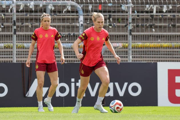 03 06 2026, xgrfx, Football DFB Media Dates, German Womens National Team Training v l Rebecca Knaak German Womens National Team DFL DFB REGULATIONS PROHIBIT ANY USE OF PHOTOGRAPHS as IMAGE SEQUENCES and or QUASI VIDEO Cologne