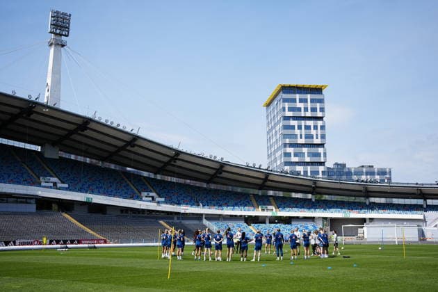 GOTHENBURG, SWEDEN 20260603 The women s football team at the Kamratgarden training facility GÖTEBORG SWEDEN x9200x  Copyright: xBjörnxLarssonxRosvall TTx WOMEN S NATIONAL VOLLEYBALL TEAM TRAINING