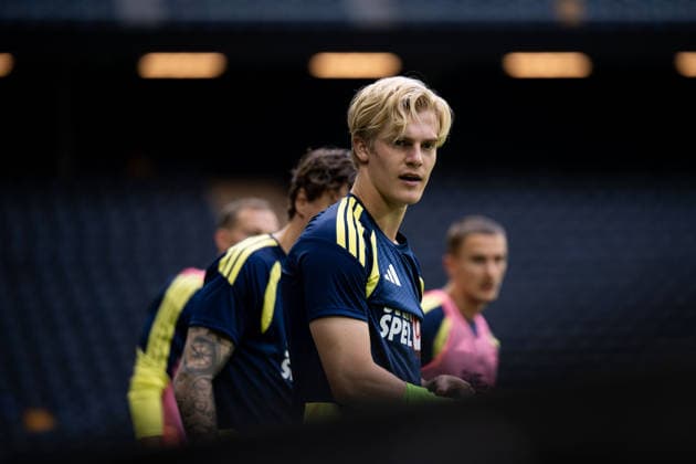 260603 Lucas Bergvall of the Swedish national football team at a training session on June 3, 2026 in Stockholm Photo Emma Wallskog BILDBYRAN code EW EW0674 fotboll football soccer fotball träning practice training sverige sweden sverige a fifa world cup vm bbeng  Copyright: EMMAxWALLSKOG BB260603EW023