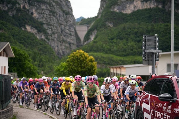 Vajont Dam during Stage 5 of the Giro d™Italia Women, from Longarone to Santo Stefano di Cadore, Italy. Wednesday June 3, 2026  Copyright: xMarcoxAlpozzi LaPressex