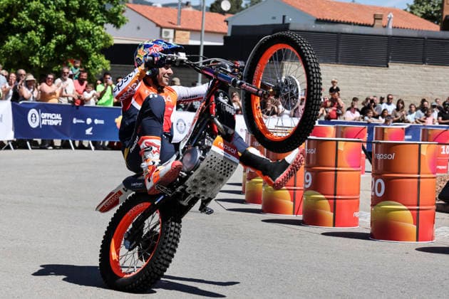 June 3, 2026, Piera, Barcelona, Spain: Toni Bou of trial rider during his attempt to break the Guinness World Record at Rotonda Toni Bou on June 03, 2026 in Piera, Barcelona, Spain. Toni Bou Guinness World Record Attempt  - ZUMAa181 20260603_zaa_a181_089 Copyright: xJavierxBorregox