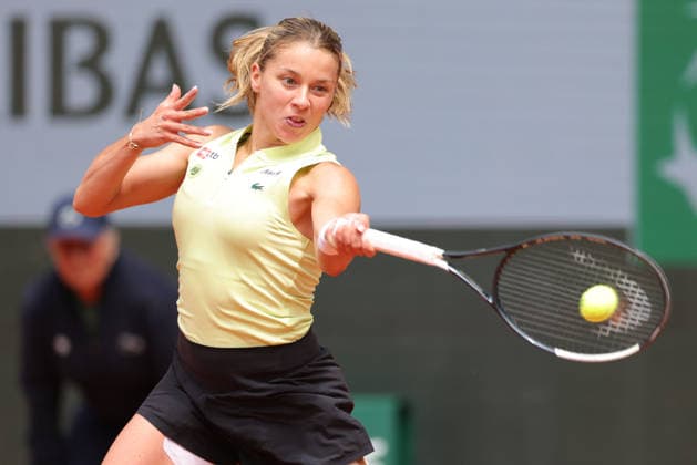 Maja Chwalinska, POL, during quarterfinal of 2026 French Open at Roland Garros, Paris, 03 06 2026