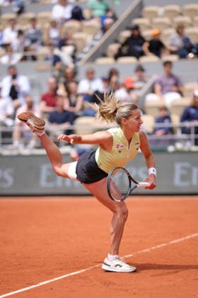 Maja Chwalinska, POL, during quarterfinal of 2026 French Open at Roland Garros, Paris, 03 06 2026