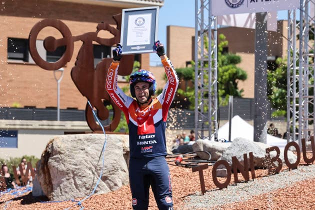 June 3, 2026, Piera, Barcelona, Spain: Toni Bou of trial rider celebrates his record to break the Guinness World Record at Rotonda Toni Bou on June 03, 2026 in Piera, Barcelona, Spain. Piera Spain - ZUMAa181 20260603_zaa_a181_096 Copyright: xJavierxBorregox