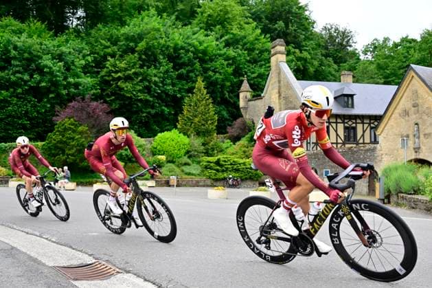 Tour de Wallonie 2026 Stage 3 VAUX-SUR-SÛRE, BELGIUM - JUNE 03 : Florez Samuel (COL) of Modern Adventure Pro Cycling and Haug Kieran (USA) of Modern Adventure Pro Cycling in action during stage 3 of the 47th edition of Ethias Tour de Wallonie an UCI ProSeries 2.Pro cycling road race stage for Men Elite of 176.9 km with start in Habay and finish in Vaux-sur-Sûre on June 3, 2026 in Vaux-sur-Sûre, Belgium, 03 06 2026 ( Motordriver Pieter Van Herzele - Vaux-sur-Sûre Belgium  Copyright: xSesx