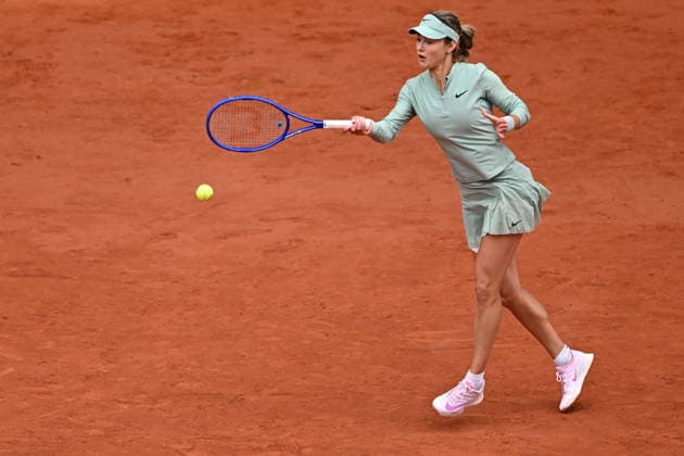 French Open - Maja Chwalinska v Anna Kalinskaya Anna Kalinskaya (RUS) during her 1 4 final round at the 2026 Roland-Garros tournament in Paris, FRANCE, on June 3, 2026. Photo by Corinne Dubreuil ABACAPRESS.COM Paris France  Copyright: xDubreuilxCorinne ABACAx