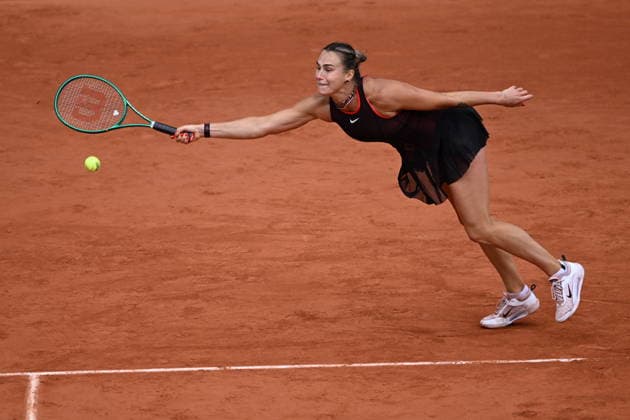 2026 French Open (Roland-Garros) - Day 11 PARIS, FRANCE - JUNE 3: Aryna Sabalenka in action against Diana Shnaider (not seen) during their women s singles quarter-final match on the eleventh day of the French Open at Philippe-ChatrierCourt in Paris, France, on June 3, 2026. Burak Akbulut Anadolu Paris France. Editorial use only. Please get in touch for any other usage.  Copyright: x2026xAnadoluxBurakxAkbulutx