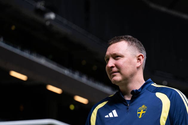 260603 Kim Källström, Head of National teams of Sweden, during the official team photo shoot on June 3, 2026 in Stockholm Photo Emma Wallskog BILDBYRAN kod EW JM0821 bbeng fotboll football soccer fotball lagbild team picture team photo sverige sweden sverige a vm 2026 fifa world cup  Copyright: EMMAxWALLSKOG BB260603EW090
