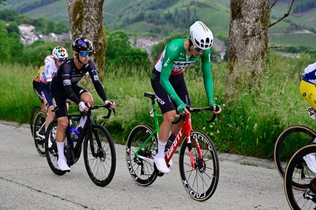 Tour de Wallonie 2026 Stage 3 VAUX-SUR-SÛRE, BELGIUM - JUNE 03 : Conca Filippo (ITA) of Team Jayco AlUla in action during stage 3 of the 47th edition of Ethias Tour de Wallonie an UCI ProSeries 2.Pro cycling road race stage for Men Elite of 176.9 km with start in Habay and finish in Vaux-sur-Sûre on June 3, 2026 in Vaux-sur-Sûre, Belgium, 03 06 2026 ( Motordriver Pieter Van Herzele - Vaux-sur-Sûre Belgium  Copyright: xSesx