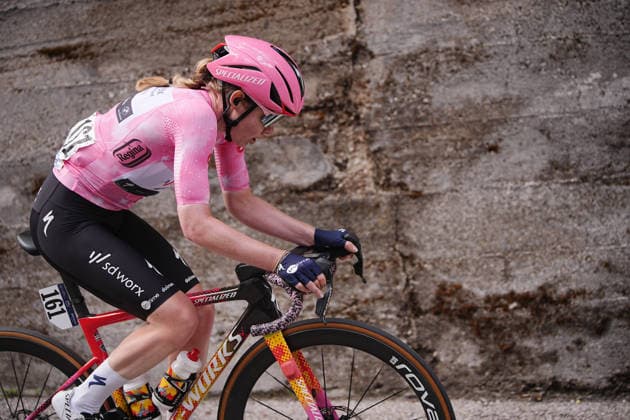 Netherlands™s Anna van der Breggen of Team SD Worx - Protime™s (pink jersey) during Stage 5 of the Giro d™Italia Women, from Longarone to Santo Stefano di Cadore, Italy. Wednesday June 3, 2026  Copyright: xMarcoxAlpozzi LaPressex