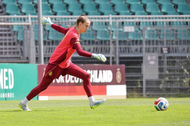 03 06 2026, xgrfx, Football DFB Media Dates, German Womens National Team Training v l Ena Mahmutovic German Womens National Team DFL DFB REGULATIONS PROHIBIT ANY USE OF PHOTOGRAPHS as IMAGE SEQUENCES and or QUASI VIDEO Cologne