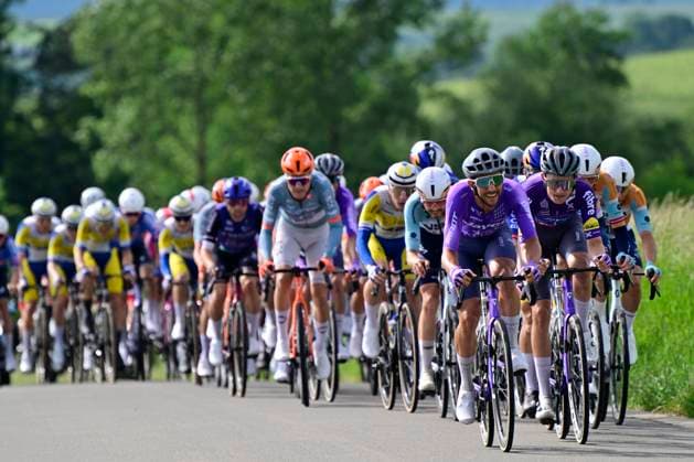 Tour de Wallonie 2026 Stage 3 VAUX-SUR-SÛRE, BELGIUM - JUNE 03 : De Bondt Dries (BEL) of Team Jayco AlUla in action during stage 3 of the 47th edition of Ethias Tour de Wallonie an UCI ProSeries 2.Pro cycling road race stage for Men Elite of 176.9 km with start in Habay and finish in Vaux-sur-Sûre on June 3, 2026 in Vaux-sur-Sûre, Belgium, 03 06 2026 ( Motordriver Pieter Van Herzele - Vaux-sur-Sûre Belgium  Copyright: xSesx