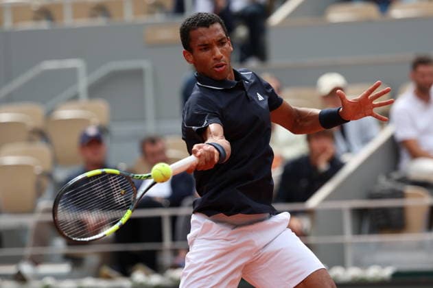 ROLAND GARROS 2026 Thierry Larret MAXPPP - PARIS (75) 03 06 2026 Thierry Larret Maxppp. Tennis. Roland Garros 2026. Internationaux de France de tennis. Stade Roland Garros, Paris (75). Le 3 Juin. Court Philippe CHATRIER : Felix AUGER-ALIASSIME (CAN) vs Flavio COBOLLI (ITA). PARIS (75) STADE ROLAND GARROS PARIS ILE DE FRANCE FRANCE  Copyright: xMAXPPPxThierryxLarretx TLR202606031560 TLR202606031560