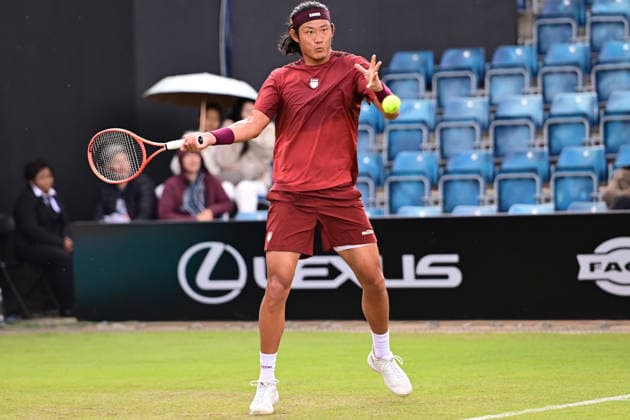 Tennis Lexus Birmingham Open Zhizhen Zhang of China returns during the Lexus Birmingham Open WTA125 ATP, Tennis Herren Challenger tennis at Edgbaston Priory Club, Birmingham, UK on 3 June 2026. Birmingham Edgbaston Priory Club West Midlands UK Editorial use only , Copyright: xDennisxGoodwinx PSI-24320-0104
