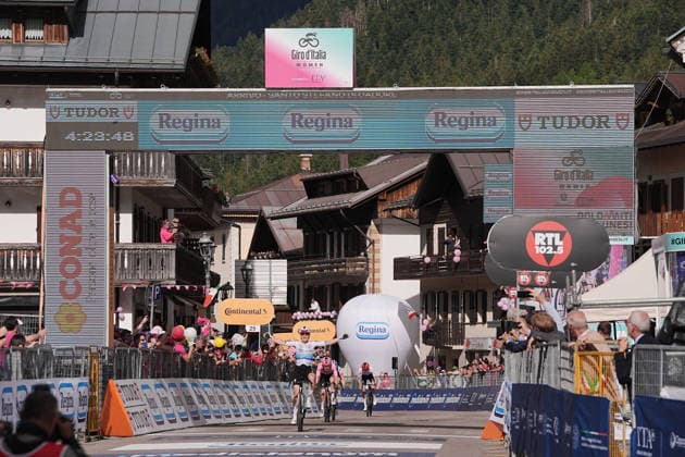 Netherlands™s Demi Vollering of FDJ United - Suez™s winner of the stage on the finish line during Stage 5 of the Giro d™Italia Women, from Longarone to Santo Stefano di Cadore, Italy. Wednesday June 3, 2026  Copyright: xMarcoxAlpozzi LaPressex