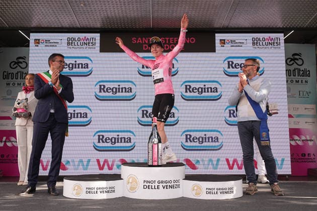 Netherlands™s Anna van der Breggen of Team SD Worx - Protime™s (Pink jersey) on the podium during Stage 5 of the Giro d™Italia Women, from Longarone to Santo Stefano di Cadore, Italy. Wednesday June 3, 2026  Copyright: xMarcoxAlpozzi LaPressex