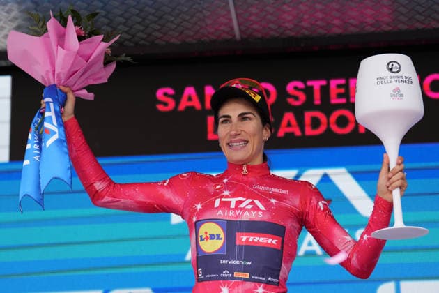 Italy™s Elisa Balsamo of Lidl - Trek™s red jersey during Stage 5 of the Giro d™Italia Women, from Longarone to Santo Stefano di Cadore, Italy, Wednesday, June 3, 2026  Copyright: xDavidexSpada LaPressex