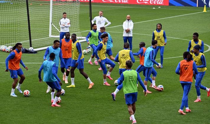 ENTRAINEMENT DES BLEUS A NANTES PHOTOPQR OUEST FRANCE Jerome Fouquet ; NANTES ; 03 06 2026 ; Football. Entrainement de l équipe de France de Football, avant le match contre la Cote d Ivoire à Nantes. Photo: Jérôme Fouquet Ouest-France Nantes, France, juen 3rd 2026 France at training before a friendly match NANTES France  Copyright: xPHOTOPQR OUESTxFRANCE MAXPPPxJeromexFouquetx 20260603OFR1827 20260603OFR1827