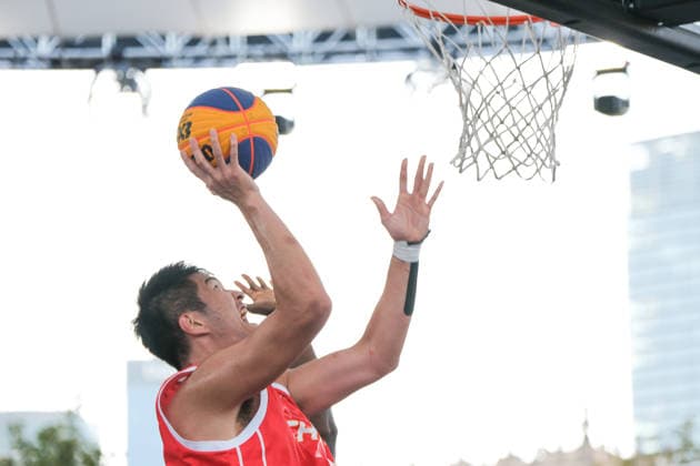 Basketball, FIBA 3x3 WM in Warschau, Männer, Deutschland - China June 3, 2026, Warsaw, Masovian Voivodeship, Poland: China s DIANLIANG ZHANG (6) in action during a FIBA 3x3 Basketball World Cup men s Pool C game between Germany and China in Warsaw, Poland. Warsaw Poland - ZUMAk204 20260603_zip_k204_011 Copyright: xRomanxKozielx