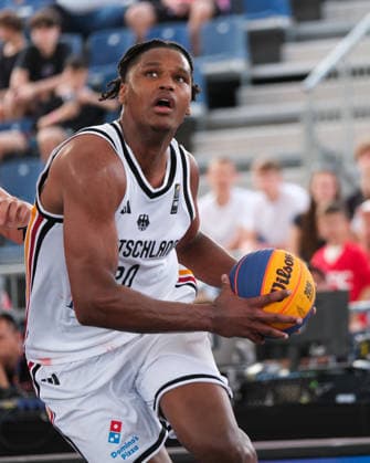 Basketball, FIBA 3x3 WM in Warschau, Männer, Deutschland - China June 3, 2026, Warsaw, Masovian Voivodeship, Poland: Germany s FABIAN GIESSMANN (20) in action during a FIBA 3x3 Basketball World Cup men s Pool C game between Germany and China in Warsaw, Poland. Warsaw Poland - ZUMAk204 20260603_zip_k204_012 Copyright: xRomanxKozielx