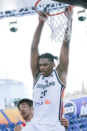 Basketball, FIBA 3x3 WM in Warschau, Männer, Deutschland - China June 3, 2026, Warsaw, Masovian Voivodeship, Poland: Germany s FABIAN GIESSMANN (20) in action against China s DIANLIANG ZHANG (6) during a FIBA 3x3 Basketball World Cup men s Pool C game between Germany and China in Warsaw, Poland. Basketball 2026: FIBA 3x3 World Cup Men s Pool C: Germany 22:12 China  - ZUMAk204 20260603_zip_k204_013 Copyright: xRomanxKozielx