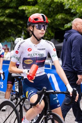 37th Giro d Italia Women 2026 - Stage 5 Isabella Holmgren of LIDL - TREK wears the White Jersey during Stage 5 of the 37th Giro d Italia Women, a 146km stage from Longarone to Santo Stefano di Cadore, in Italy, on June 3, 2026. Longarone Italy  Copyright: xTommasoxBerardix originalFilename:berardi-37thgiro260603_npKFl.jpg