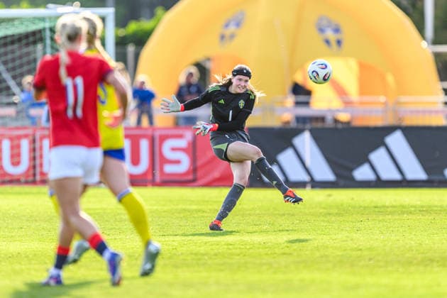 260603 Goalkeeper Elvira Björklund of Sweden during the U23 womenÂs international friendly football match between Sweden and Norway on June 3, 2026 in Kalmar Photo Suvad Mrkonjic BILDBYRAN COP 170 SM0467 fotboll football soccer fotball u23 under 23 sverige sweden norge norway dam bbeng  Copyright: SUVADxMRKONJIC BB260603SM105